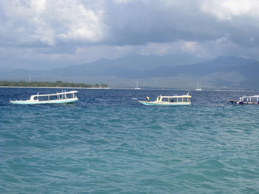 II Bungalow Gili Meno Exterior photo